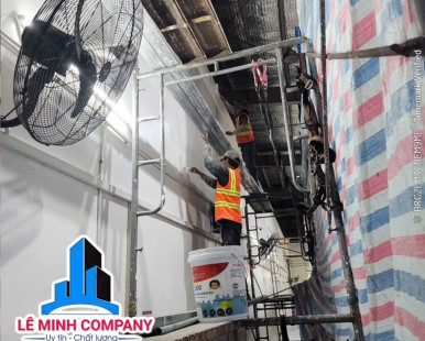 Công trình sơn tường trong kho thành phẩm công ty may mặc Kcn Vsip 1 CÔNG TY TNHH APPAREL FAR EASTER